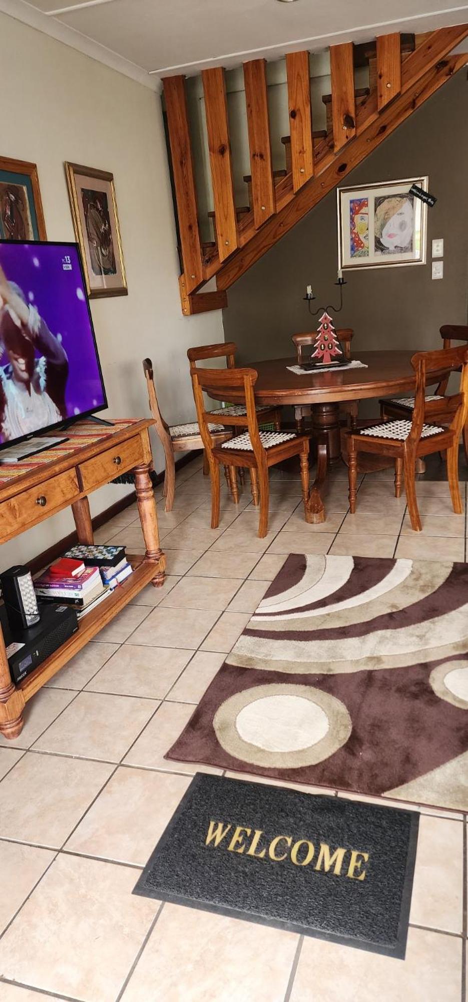 Mackenzies Accommodation イースト・ロンドン エクステリア 写真